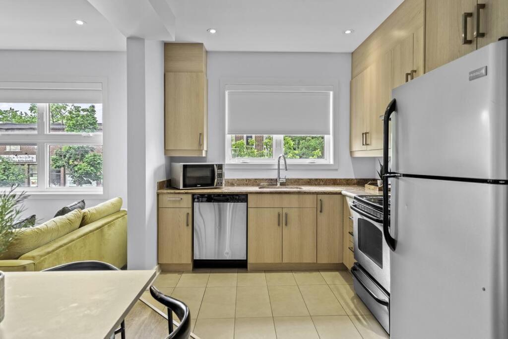Stylish 2 Bedroom Haven By Jean Talon Market 蒙特利尔 外观 照片