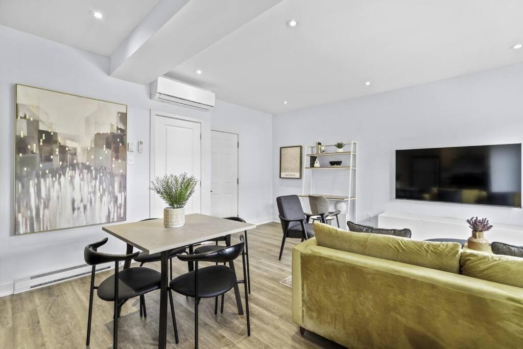 Stylish 2 Bedroom Haven By Jean Talon Market 蒙特利尔 外观 照片